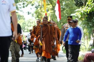 Kemenag Jatim Sambut 57 Bhikkhu Peserta Indonesia Walk for Peace 2026