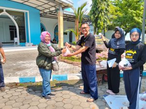 Idul Adha di Kampus UHT: Kurban Jadi Ajang Gotong Royong Sivitas Akademika