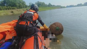 Tim SAR Gabungan Temukan Pencari Ikan Yang Tenggelam Di Sungai Bengawan Solo, Kec. Ngraho, Bojonegoro