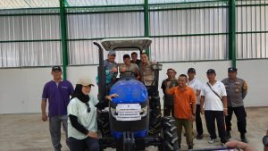 Bupati Subandi Serahkan Bantuan Alsintan, Dorong Modernisasi Pertanian dan Penguatan Ekonomi Desa