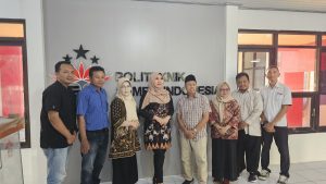 Sebar Pujian, Ning Lia Nilai Polteksi Gresik Sukses Cetak Lulusan Berdaya Saing Global