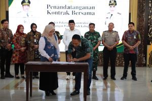Pemkab Sidoarjo Perketat Pengawasan Proyek, Bupati Subandi Tekankan Tepat Waktu dan Berkualitas