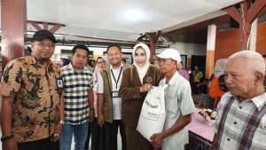 Wabup Mimik Idayana dan Ketua TP PKK Sriatun Subandi Salurkan Bantuan Pangan untuk 2.052 Warga Sidoarjo