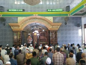 Safari Jumat, Kapolsek Tarik Silaturahmi bersama Warga untuk Saling Peduli Kamtibmas