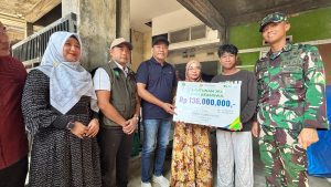 Bupati Subandi Serahkan Bantuan Rp136 Juta Kepada Ahli Waris Pedagang Korban Kecelakaan