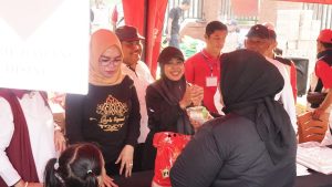 Ketua TP PKK Sidoarjo Sriatun Subandi Buka Gebyar Pasar Rakyat, Perkuat Peran KDMP Jaga Stabilitas Harga Bahan Pokok