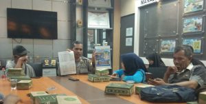 Humas Polresta Sidoarjo Perkuat Sinergitas Bersama Media Online Piramida, Sosialisasikan Layanan Hotline 110