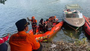 Tim SAR Gabungan Temukan Korban Tenggelam di Sungai Brantas Sidoarjo