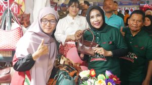 Buka Gebyar UMKM 2026, Wabup Mimik Idayana Dorong Produk Lokal Naik Kelas
