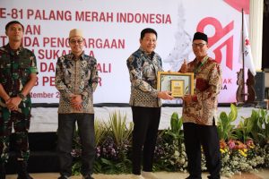 5.268 Pendonor Darah Sidoarjo Terima Penghargaan, Bupati Subandi: Jangan Lelah Bantu Sesama