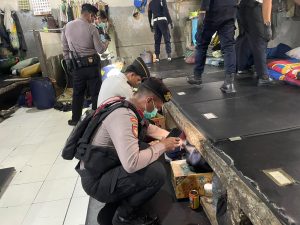 Lapas Sidoarjo Gelar Penggeledahan Gabungan dan Tes Urine, 60 Warga Binaan Dinyatakan Negatif