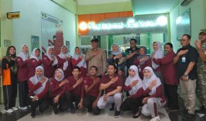 Pastikan Program Pemeriksaan Kesehatan Gratis Berjalan, Ir. H. Bambang Haryo Soekartono Kunjungi Puskesmas Buduran