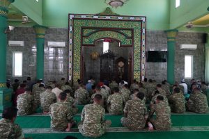 Dalam Khidmat Doa, Keluarga Besar Korem 084/Bhaskara Jaya Sambut HUT Ke-81 TNI