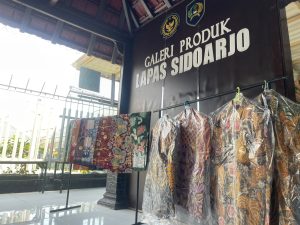 GIATJA Lapas Sidoarjo Kenalkan Produk Warga Binaan