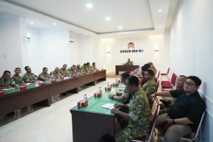 Danrem Bhaskara Jaya Pimpin Technical Meeting Fashion Show Tematik, Pastikan Penutupan Bakti TNI AD di Sumenep Berlangsung Meriah