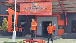 Basarnas Gelar Uji Kompetensi Teknik Pertolongan di Ketinggian dan Permukaan Air Untuk Potensi SAR